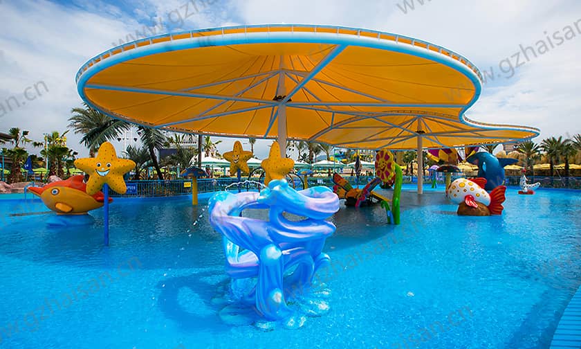 浙江宁波大目湾阿拉的海水上乐园小谐游乐场戏水小品
