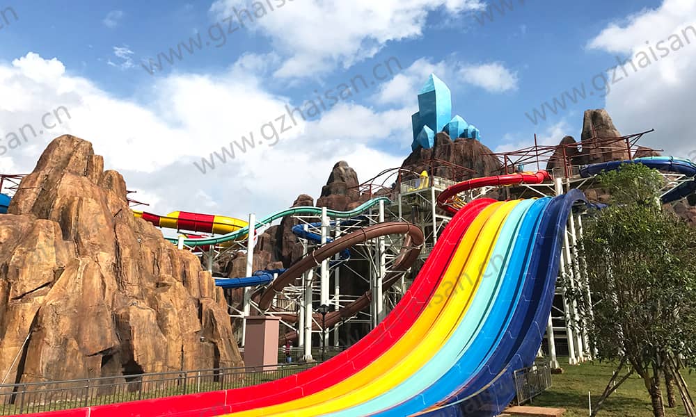 广西玉林克拉湾水上乐园章鱼水滑道 广西玉林克拉湾水上乐园章鱼水滑道