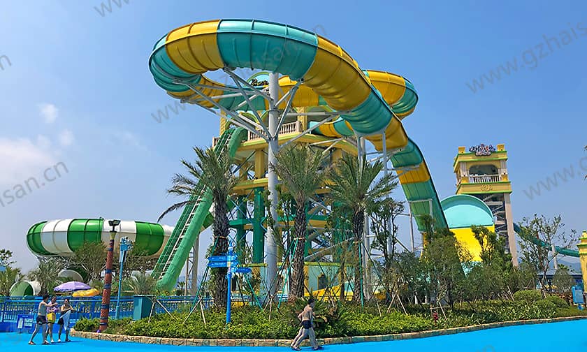 浙江宁波大目湾阿拉的海水上乐园冲天回旋&巨兽碗