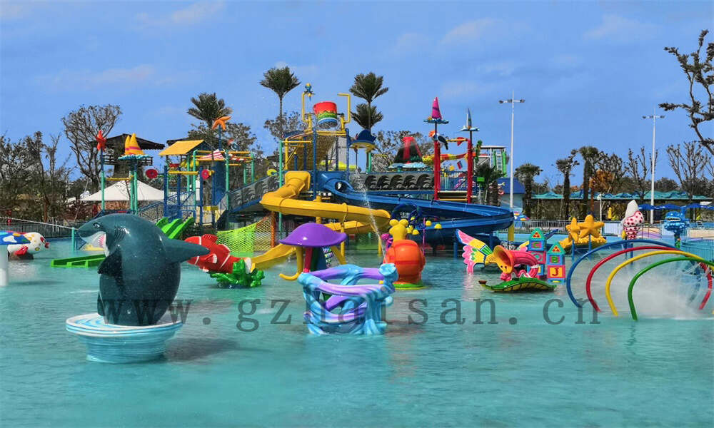 水上乐园的游客流量预测如何进行精准预测？