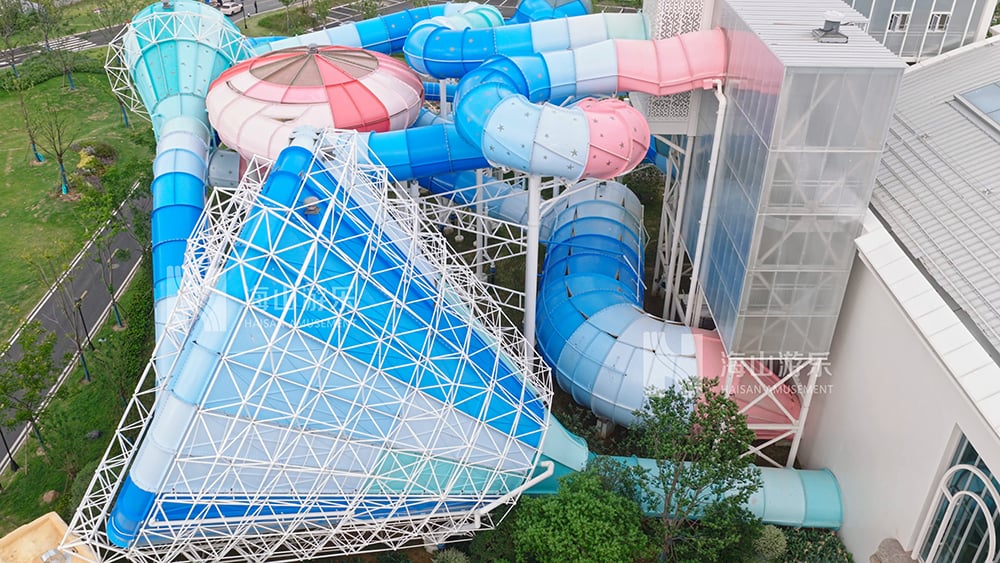 打破季节边界，定义全季狂欢｜超级魔法时空组合滑道，引领水乐园新纪元