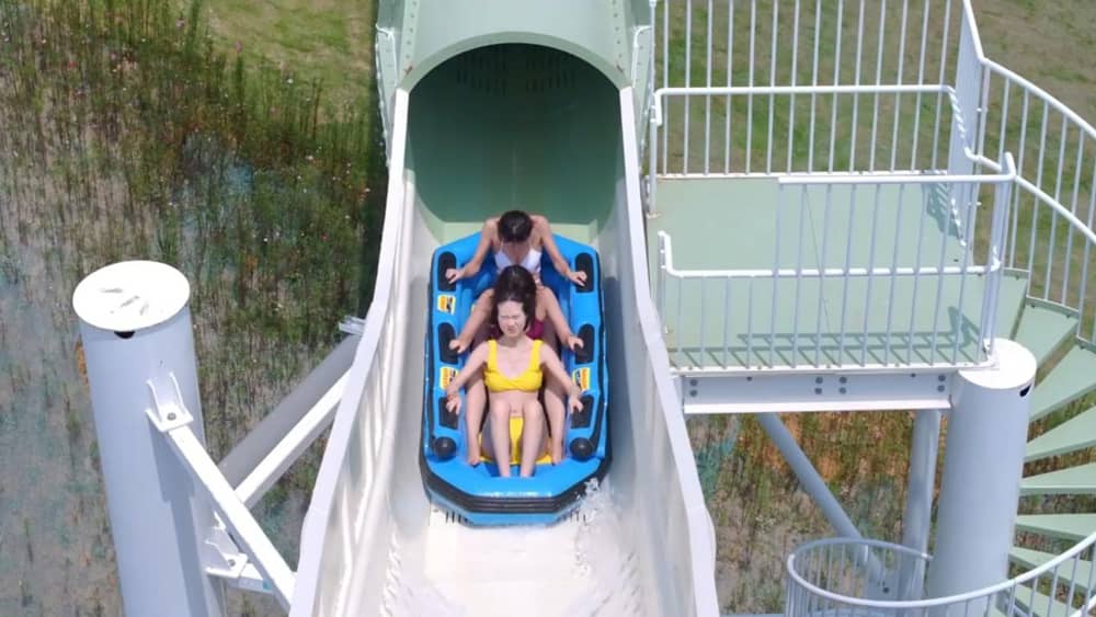 激流过山车｜当速度拥抱水花，掀起水上狂欢盛宴